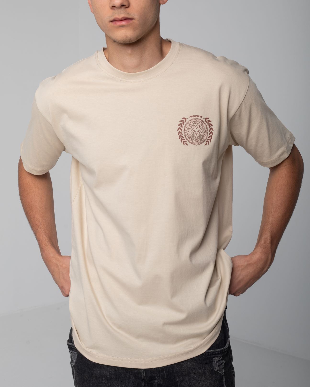 LION LOGO -T-shirt